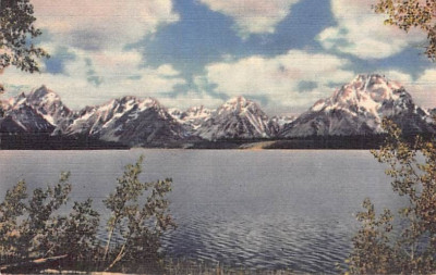 Postcard WY: Jackson Lake & Teton Mountains, Wyoming, Linen, Union Pacific RR