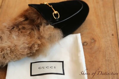 Mocassins Gucci Princetown doublés de fourrure velours noir chaussures plates... - Photo 1/4