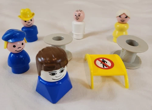 Lot of 4 Vintage Fisher Price Little People W/ Misc Accessories Cop Cowboy Woman