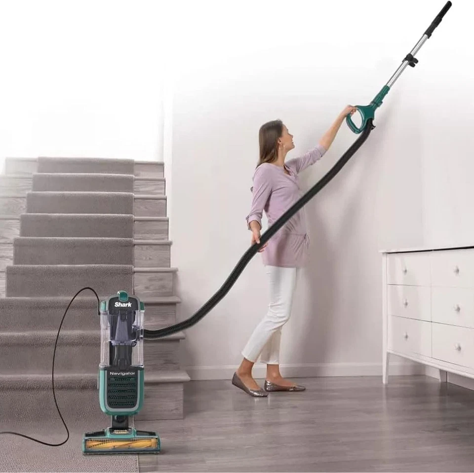 SHARK ZU51 Navigator Swivel Pro Pet Upright Vacuum Self-Cleaning Brushroll Hepa - Image 3 of 4