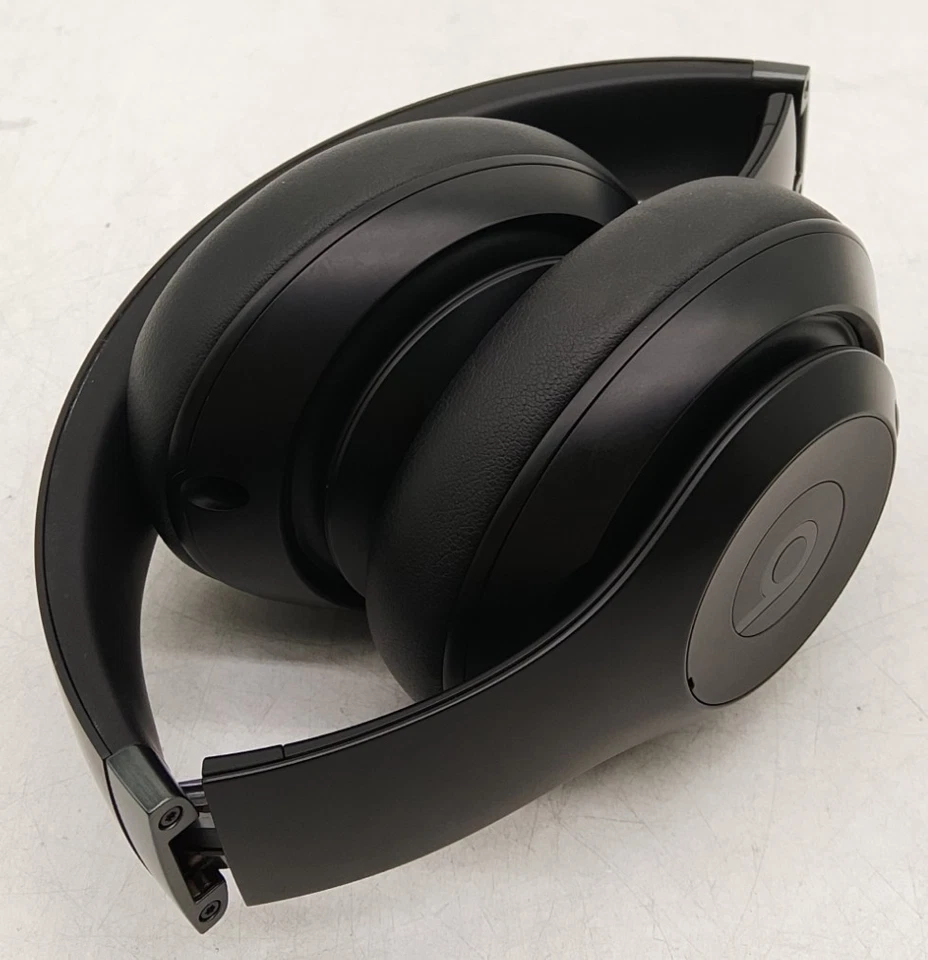 Beats Studio Pro, photo 3 of 5