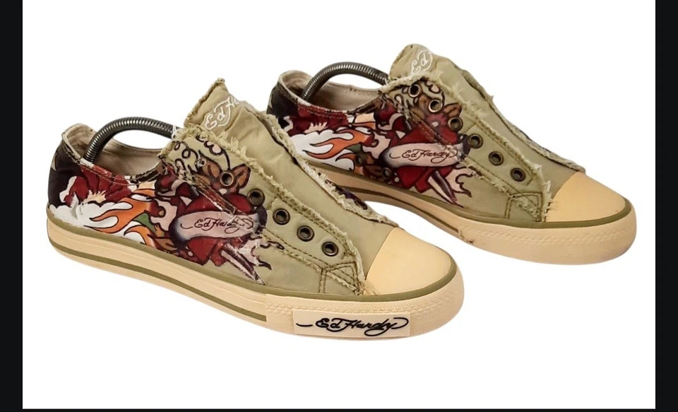 Vintage Ed Hardy Canvas "True Love" slip-on laceless tennis shoes,women's Sz. 10 - Image 4 of 4