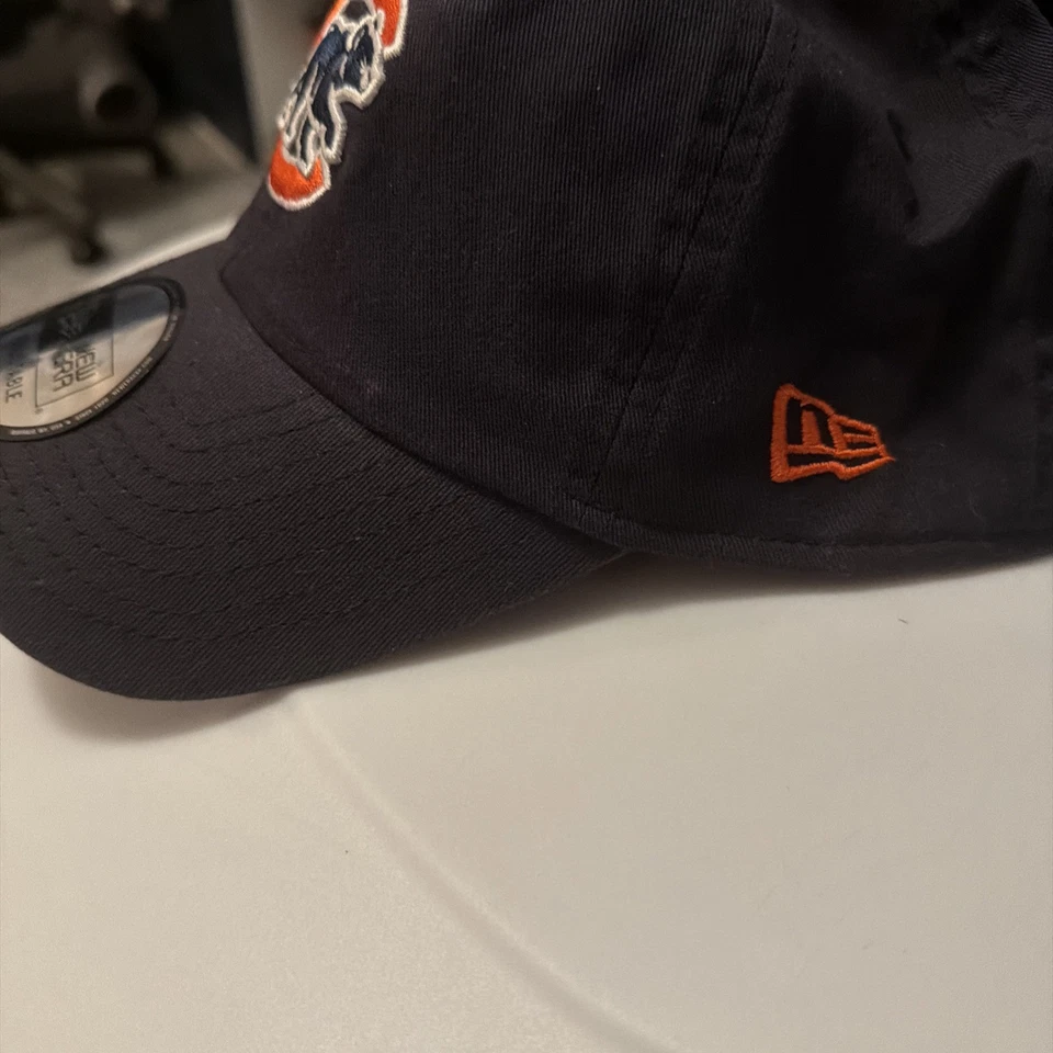 Gorra de noche Illini 2024 Chicago Cubs University of Illinois NUEVA ERA  Foto 4 de 4