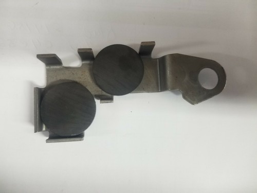 Tuff Torq Magnet Holder Upgrade Kit for Some K46 Transmissions, Including K46BN - Picture 3 of 3