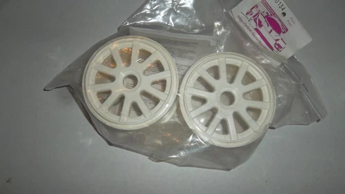 LAUTERBACHER 80134 1/5 track wheels (hexa fixation)