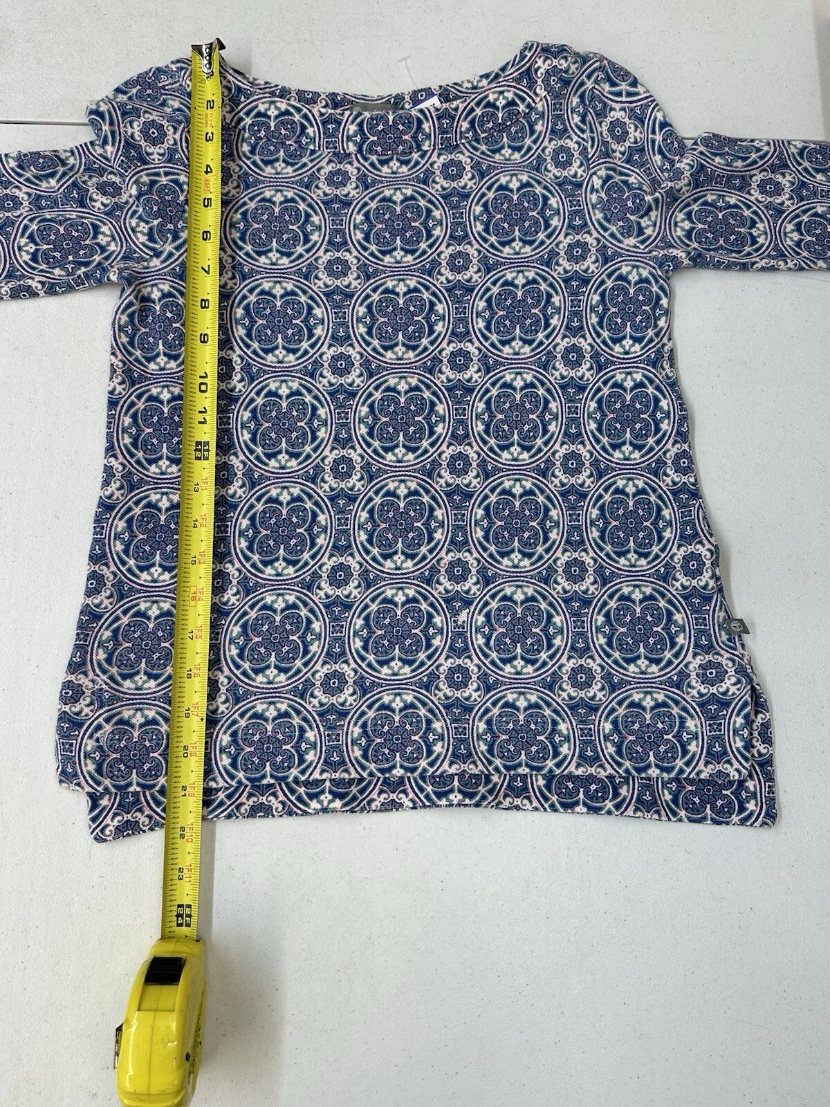 T by Talbots Multicolor Top size Petite TCC - image 9