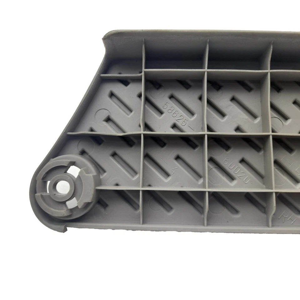 丰田陆地巡洋舰 1998 - 2007 板后脚垫灰色正品 58625-60020-B1 — 第 3/4 张图片