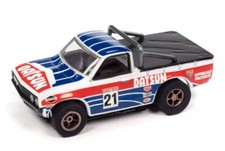 AUTO WORLD '75 Datsun 620 Pickup Lowe Xtraction HO Slot Car - MOC