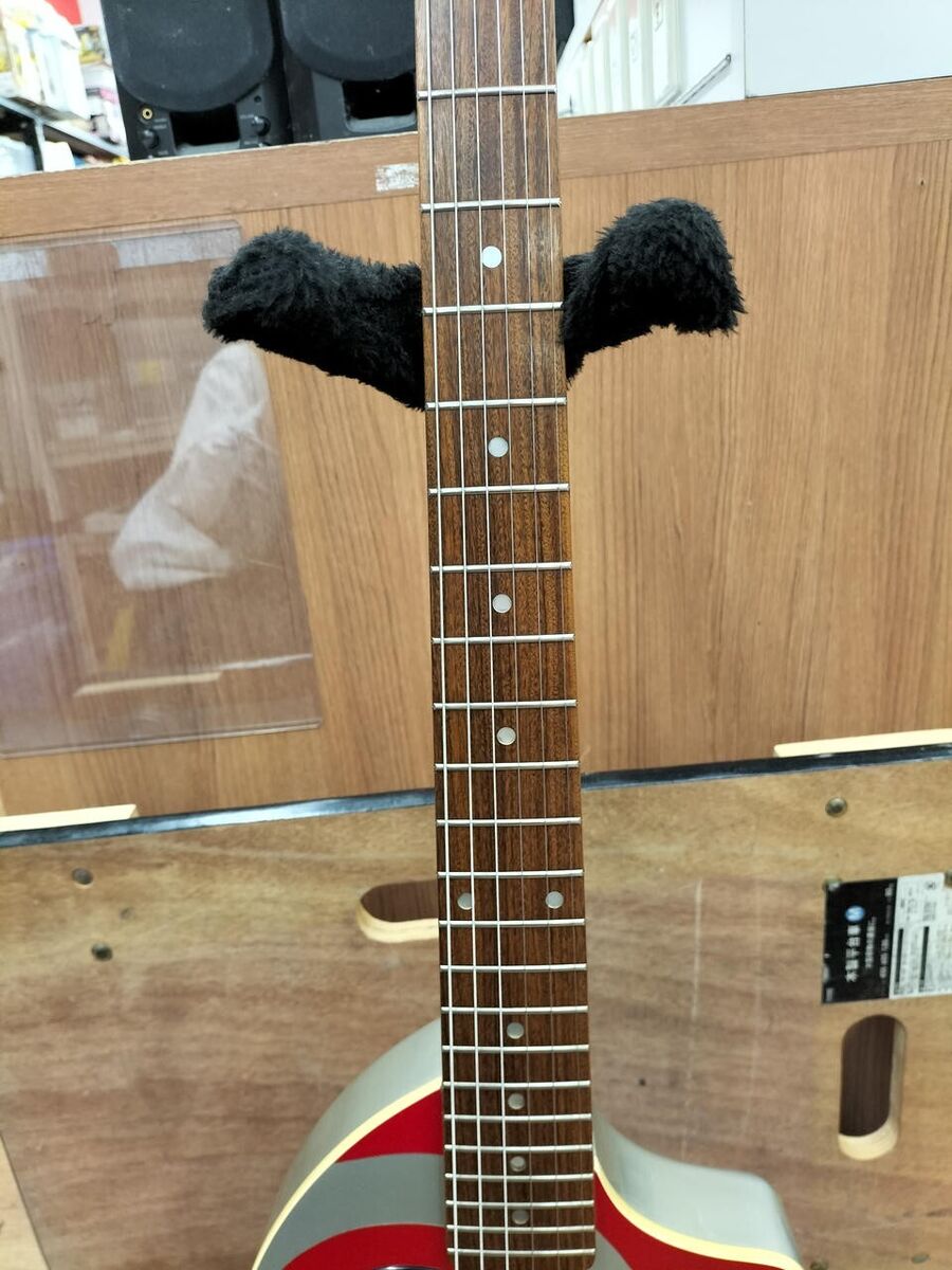 FERNANDES ZO-3 UBB ELETRIC GUITAR Very Rare ULTRAMAN Limited FERNANDES ZO-3 UBB ELETRIC GUITAR Very Rare ULTRAMAN Limited