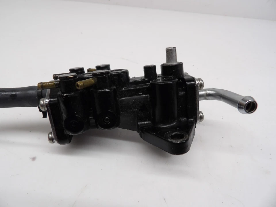 Bomba de aceite Yamaha Wave Venture 1100 1996 64T-13200-00-00 Foto 3 de 4