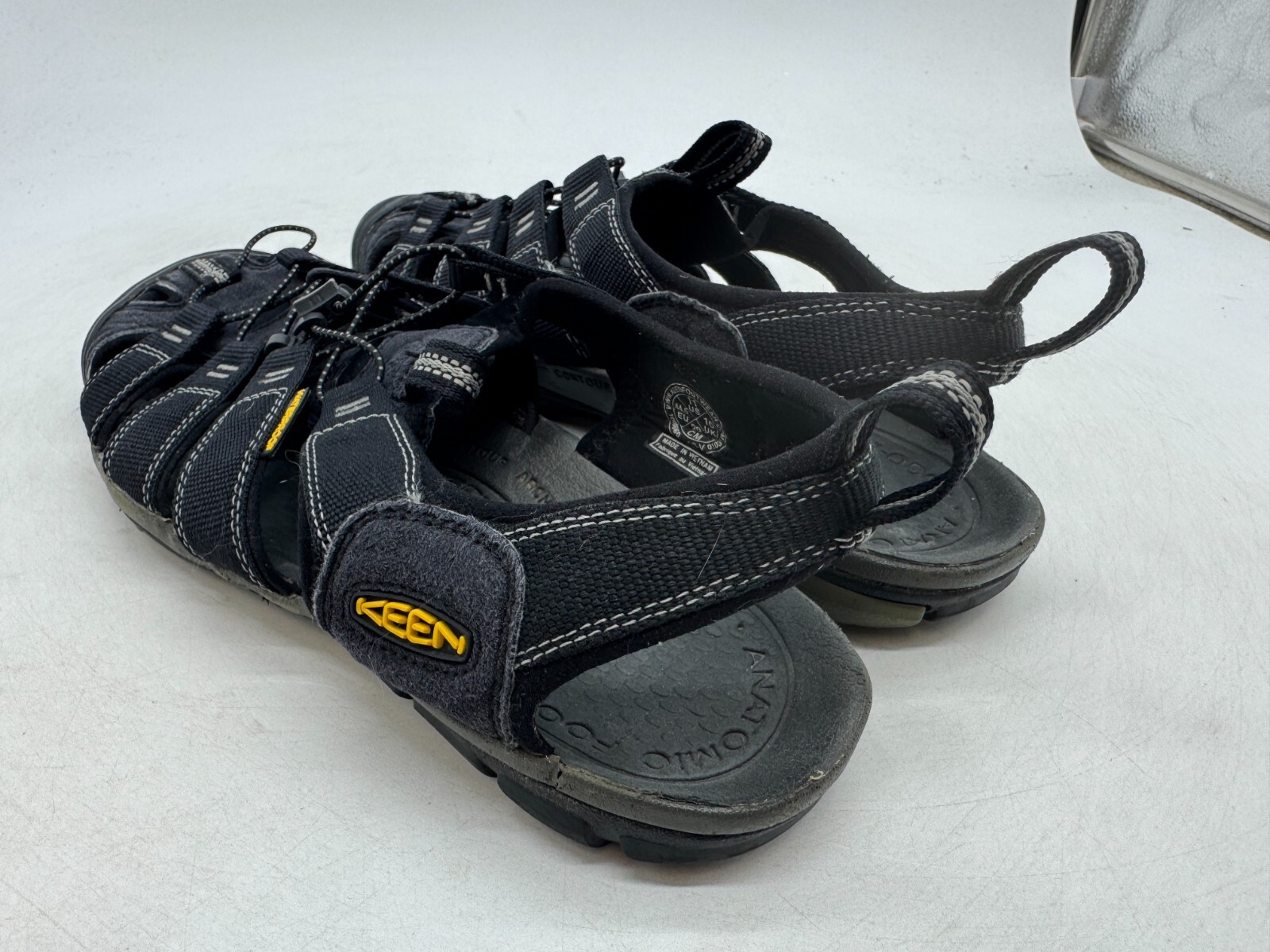 Keen Clearwater CNX Sandali Uomo Nero Cordlock Punta Tonda Impermeabili Outdoor 11