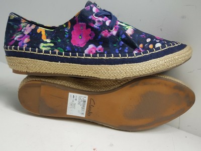 clarks shoes beverley