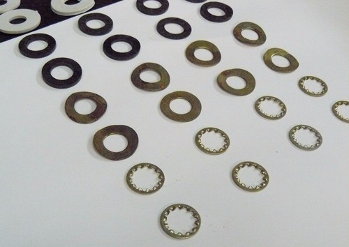 (48) Gummi-, Filz- & Metallscheiben 3/8" Gleitloch Lampenteile Beleuchtung (W48) - Bild 2 von 3