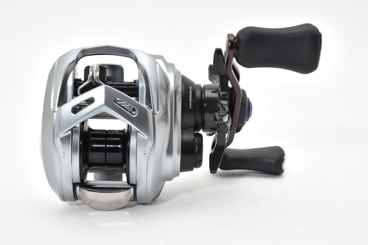 Daiwa 21 Alphas SV TW 800XH Right Hand Baitcasting Reel Excellent