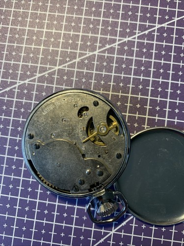 Rare 1951 Festival Of Britain Ingersoll Pocket Watch. - Picture 3 of 4