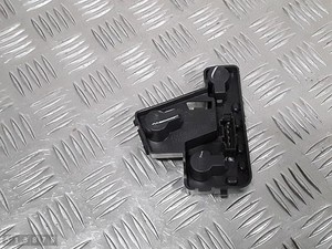 2012 VW JETTA VI LAMPENTRGER HINTEN LIMOUSINE LINKS 5C6945259A