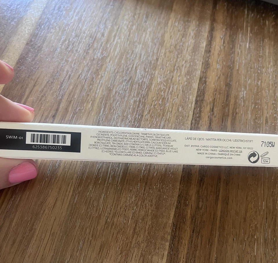 Lápiz de ojos CARGO SWIMMABLES 0,04 OZ NUEVO EN caja sellada - Mar Negro 0,04 oz (J16) Foto 3 de 3