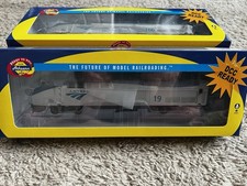 Athearn RTR 88746 HO P42DC Amtrak Phase V # 19 - DCC-Ready