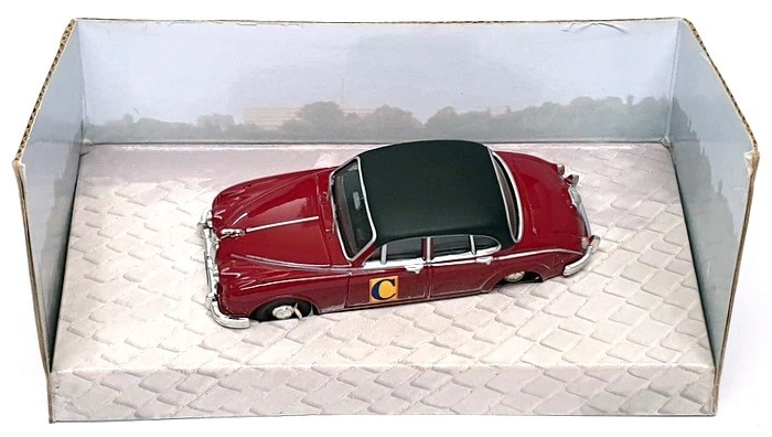 Corgi 1/43 Scale 01803 - Jaguar Mk2 Inspector Morse 1 Of 87 - Maroon/Black - Image 4 of 4