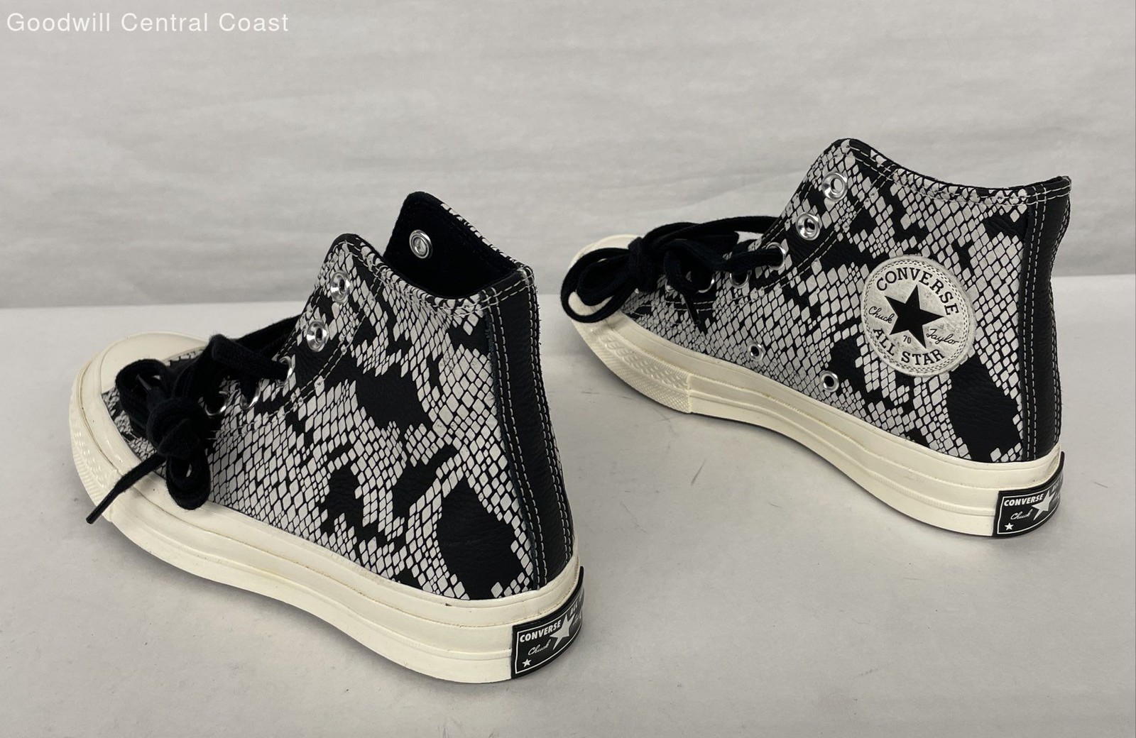Converse Women's 'Digital Daze Python Print' Chuc… - image 2