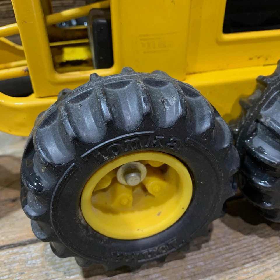 1970s-80s Tonka, Road Grader, Yellow, Pressed Steel, 15.5" - Image 2 of 4