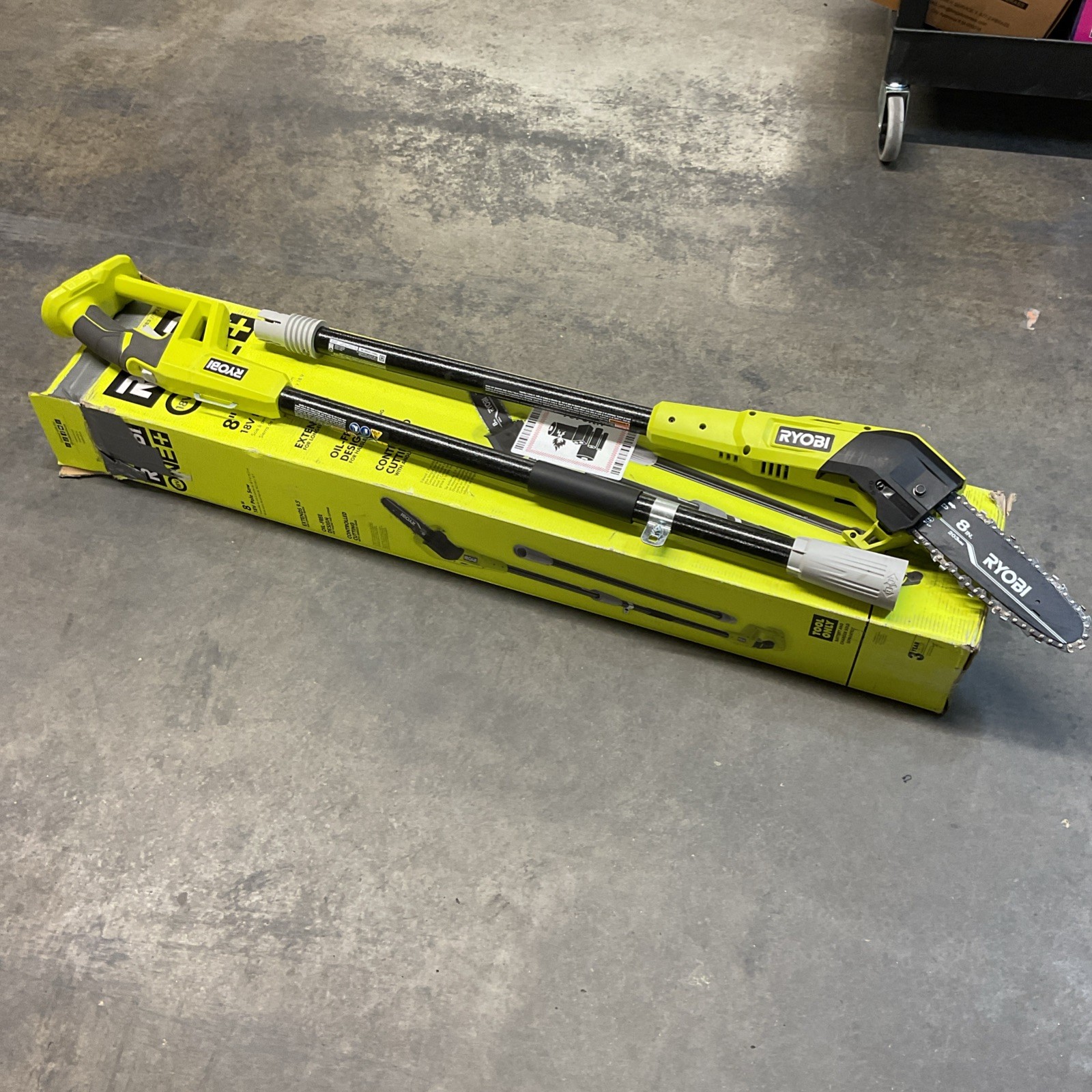 RYOBI 18V Volt 8" Pole Saw Cordless Oil Free P2501 *Tool Only*