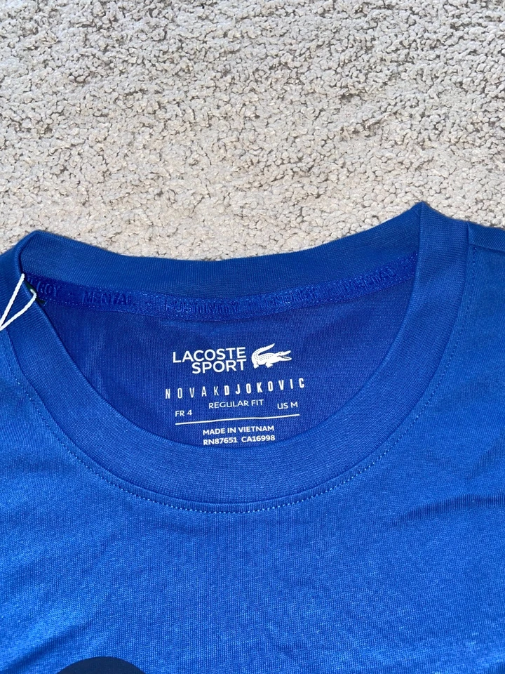 CAMISETA TENIS LACOSTE FIRMADA POR NOVAK DJOKOVIC US FRANCH OPEN 2024 WIMBLEDON JSA A Foto 3 de 4