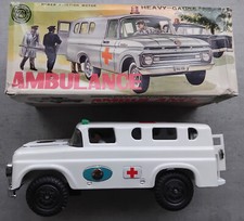 Rare,Mint,Marusan,Japan,Bulldog,Ford,ambulance,tin,original box,50's,see video