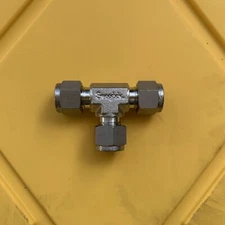 Swagelok SS-400-3 Stainless Steel Union Tee, 1/4 in. Tube OD