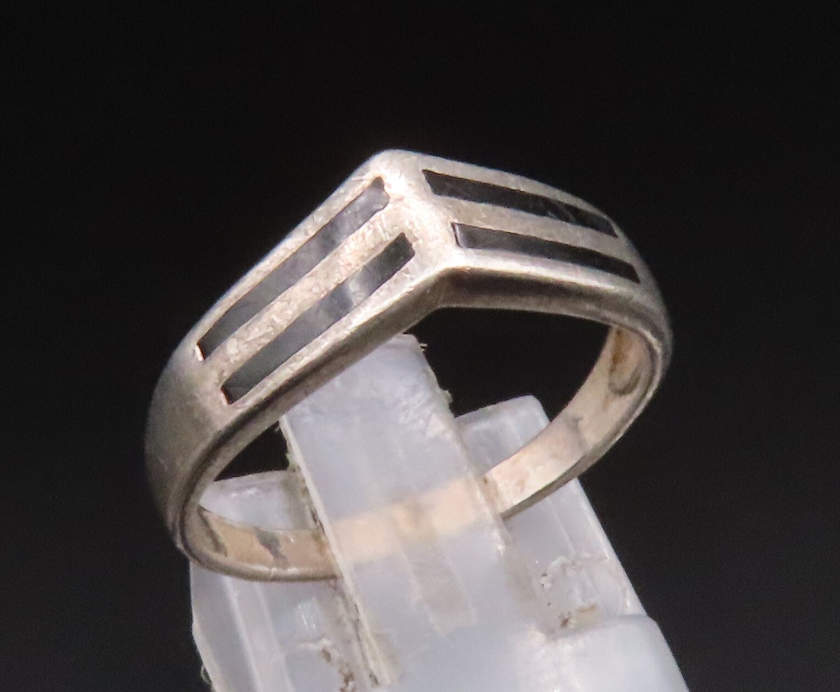 925 Sterling Silver Vintage Enamel Stripes Curved Band Ring Sz 7