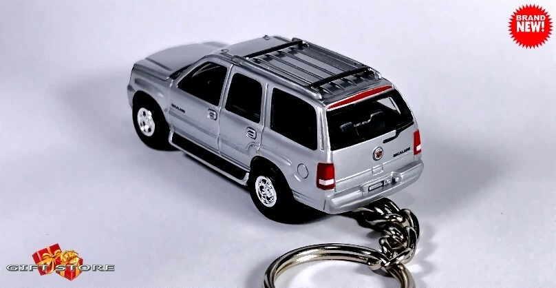🎁🎁RARE KEYCHAIN SILVER CADILLAC ESCALADE CUSTOM GREAT GIFT or DESK DISPLAY🎁🎁 - Image 2 of 4