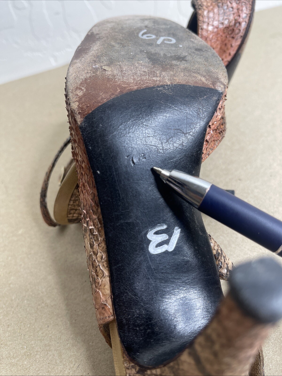 Stuart Weitzman Vintage Python Sling Backs Size  … - image 11