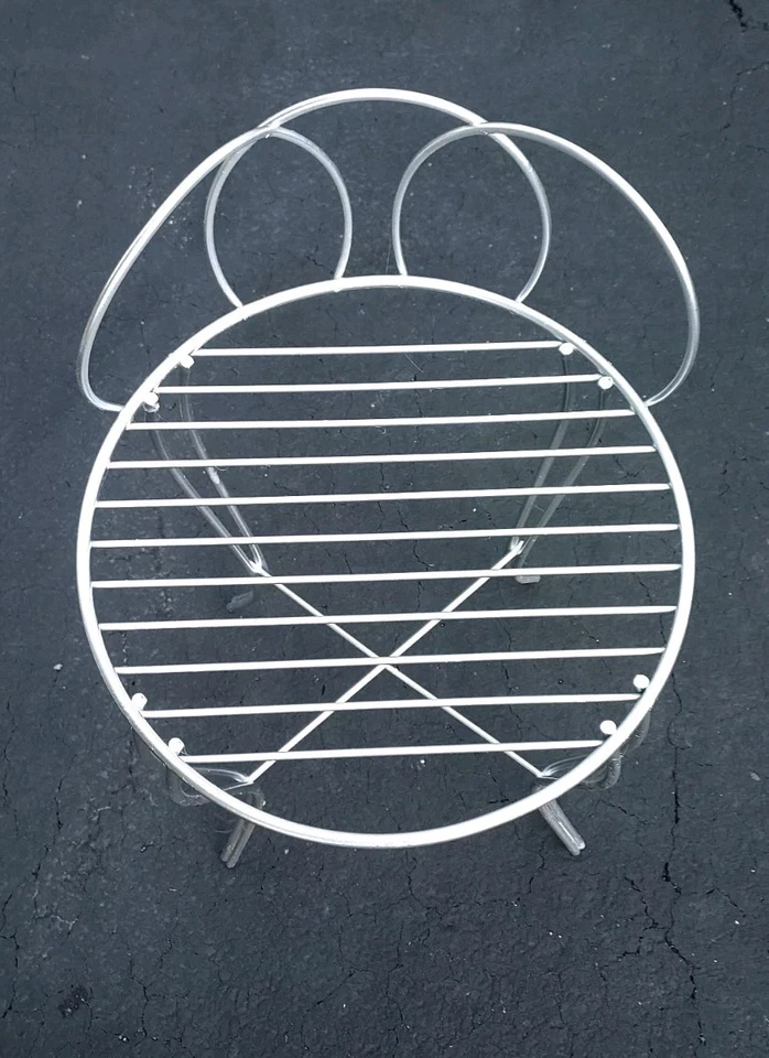 Taburete de tocador de metal plateado curvilíneo silla tocador MCM lazo único Hollywood Foto 2 de 4