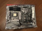 Asus Maximus X Hero + i7-8700 + 32GB RAM 3200 MHz + Corsair H100i V2. (No SSD)
