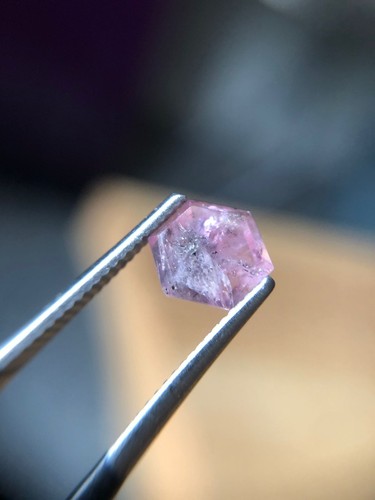 2ct Natural Trapiche Corundum Rare pink Hexagon from Afghanistan - Picture 7 of 8