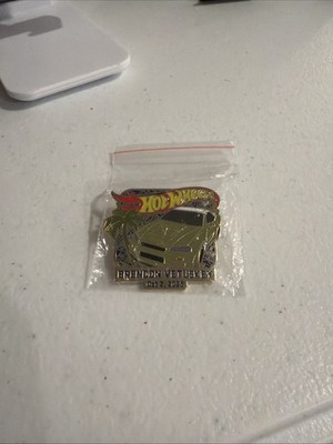 2025 Hot Wheels Collectors Convention Brendon Vetuskey Dinner Skyline Pin
