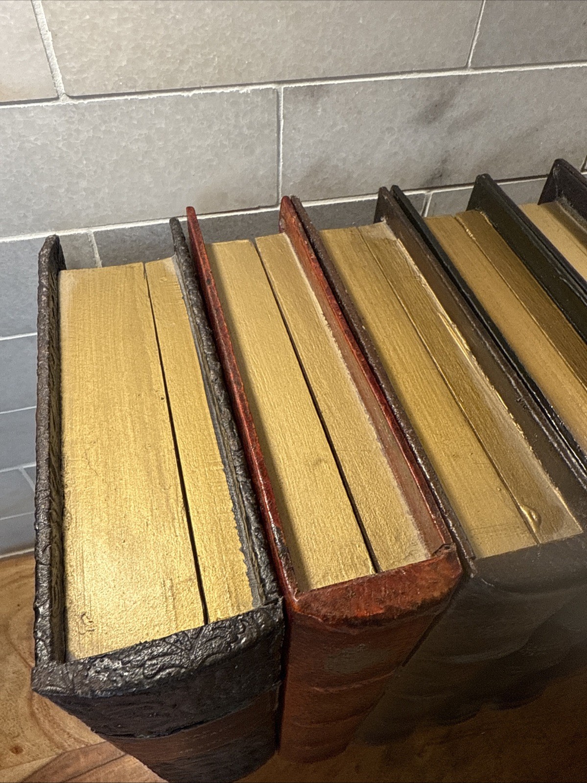 Decorative Faux Books Storage Boxes Wood Felt Lined Hollow Book Hide Lot Of 7