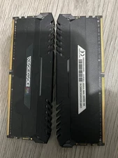 Corsair CMW16GX4M2C3200C16 3200 MHz RGB 16GB DDR4 SDRAM - Black