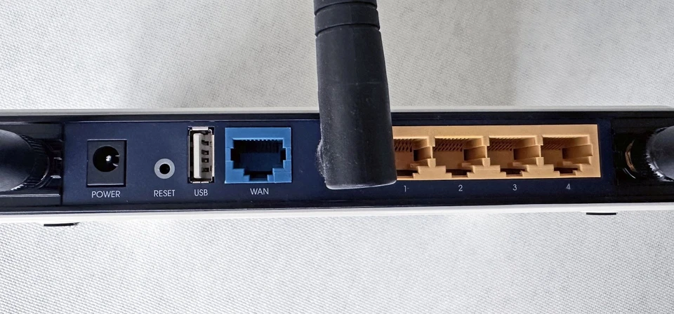 TP-LINK Wireless N Gigabit Router - TL-WR1043ND - Bild 4 von 4