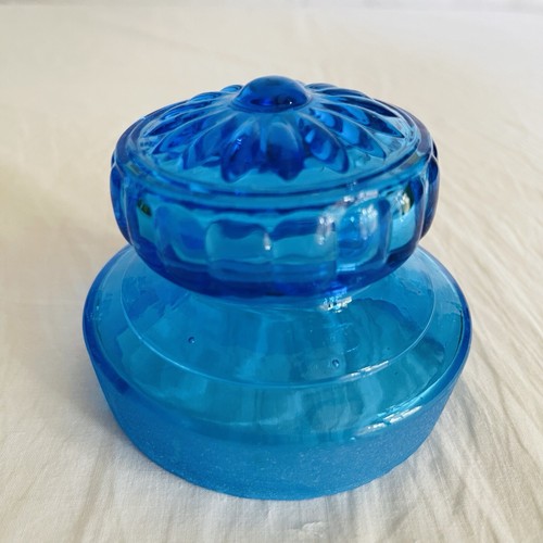 VTG TAKAHASHI BLUE Glass MCM APOTHECARY Jar GROUND GLASS DAISY LID ~ 8.25" Tall - Picture 12 of 24