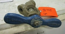 CONVAL Clampseal Y-Pattern Globe Stop Valve 1" 1500 Thread x Socket 12G0