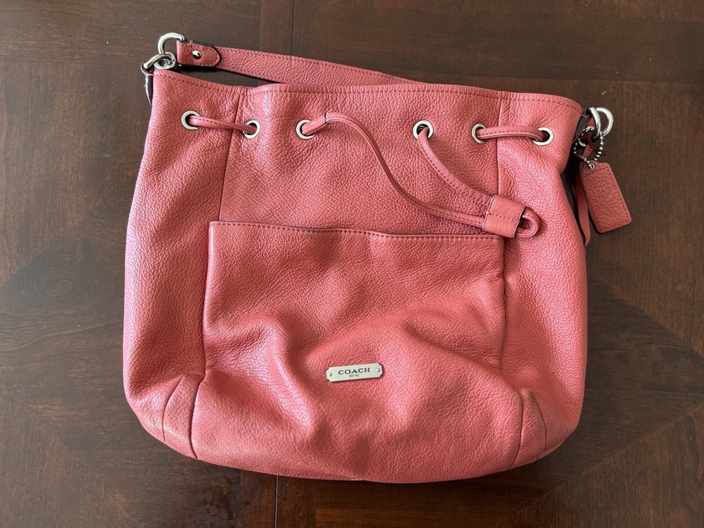 Coach Shoulder Bage