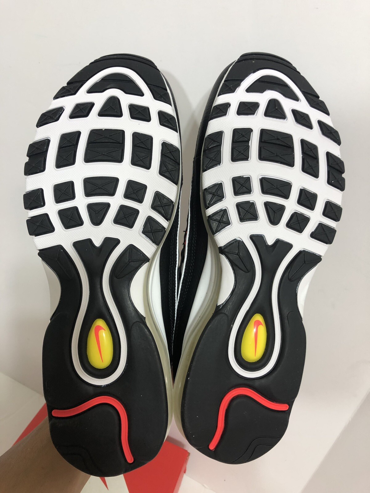 Size 8 5 Nike Air Max 98 Chrome Yellow For Sale Online Ebay