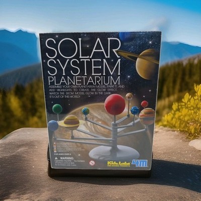 NEW Kidz Labs 4M Solar System Planetarium Model Kit Glows In The Dark  8+ Gift