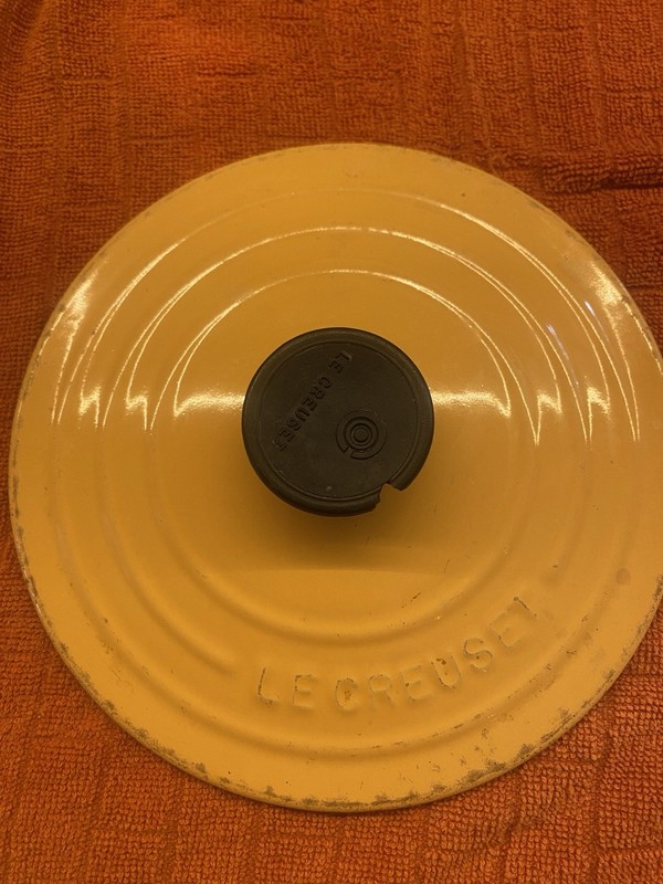 Le Creuset Round Yellow Enamel Cast Iron Lid Size 18 Induction Safe France