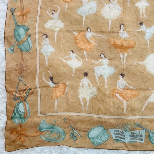 HERMES Carre 90 La Danse Ballerina Beige Chiffon Seidentuch:JPN - Bild 6 von 8
