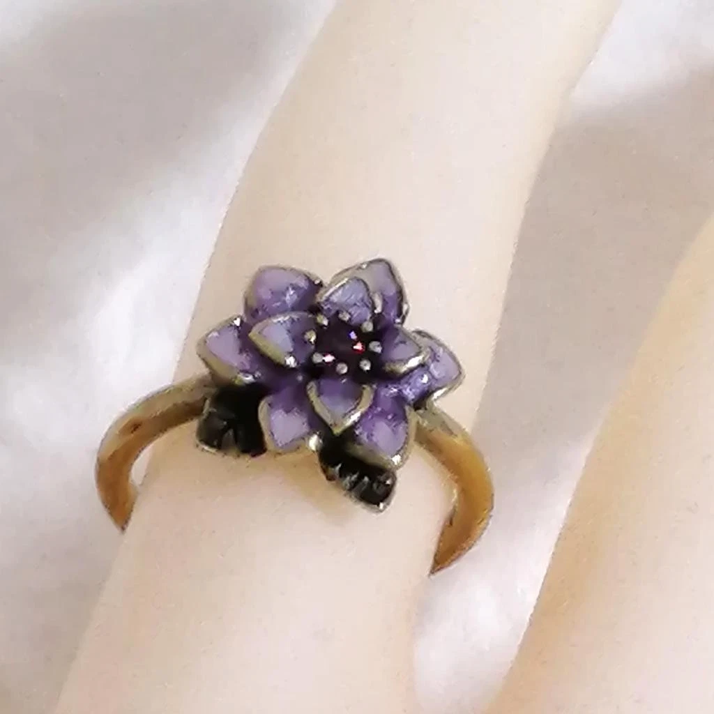 ANNA SUI Flower Design Ring Size 14 Gold Light Purple