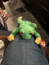 Ty Beanie Babie Green and Yellow Smoochy Frog RARE/RETIRED/P.E.
