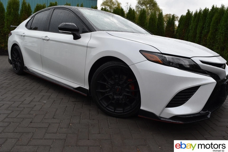 Toyota Camry 2024 3,5 L edición TRD (paquete deportivo) Foto 3 de 4