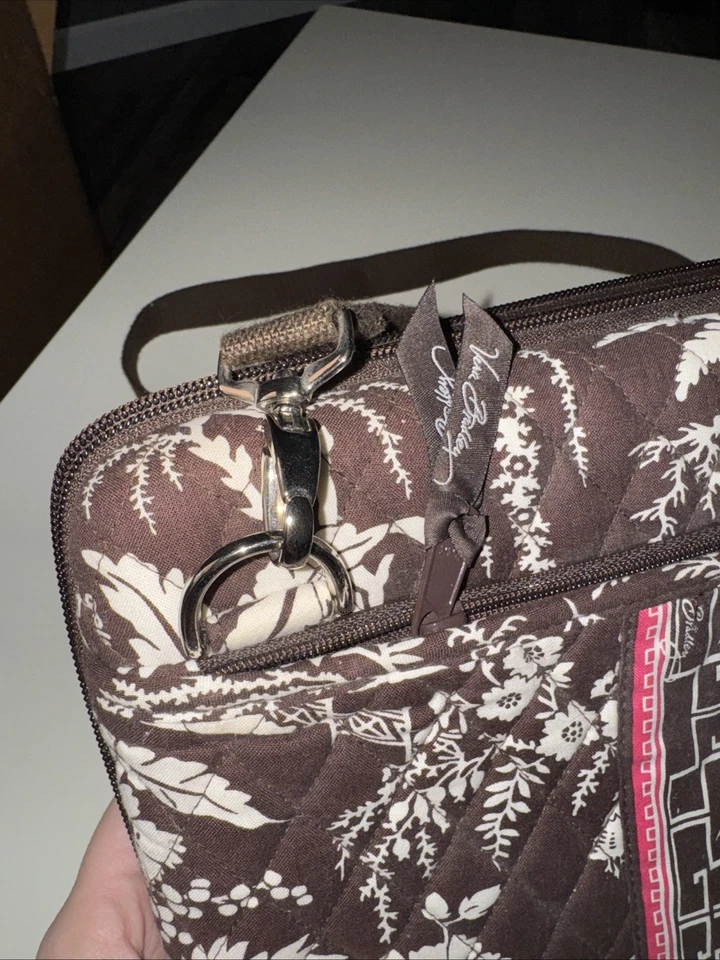 Estuche para portátil VERA BRADLEY Imperial Toil 12x17 interior 11x16 correa desmontable Foto 4 de 4